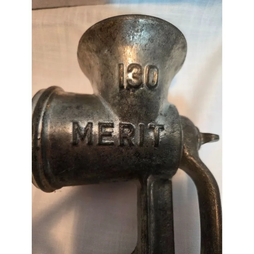 Vintage Merit 130 Hand Crank Meat Grinder Food Chopper w 5 Plates Table Clamp